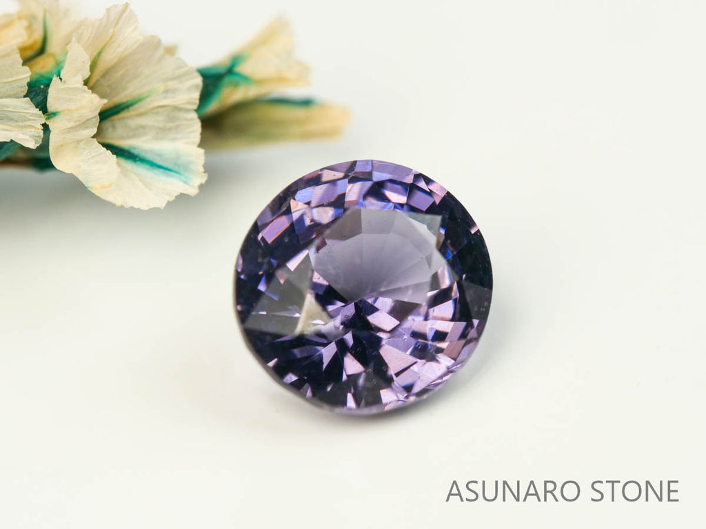 スピネル 　オーバルカット　スリランカ産　0.78ct　【230522-1676】