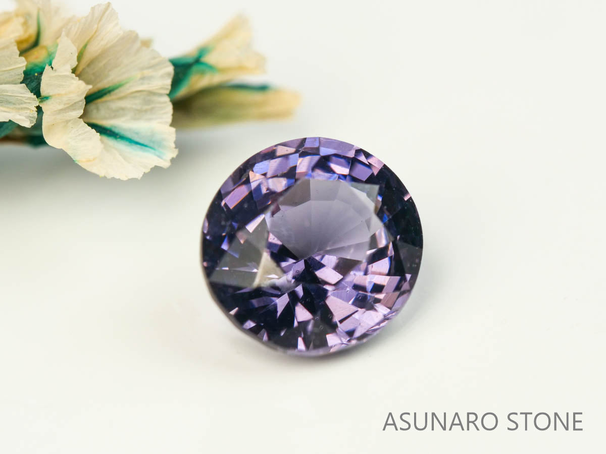 スピネル 　オーバルカット　スリランカ産　0.78ct　【230522-1676】