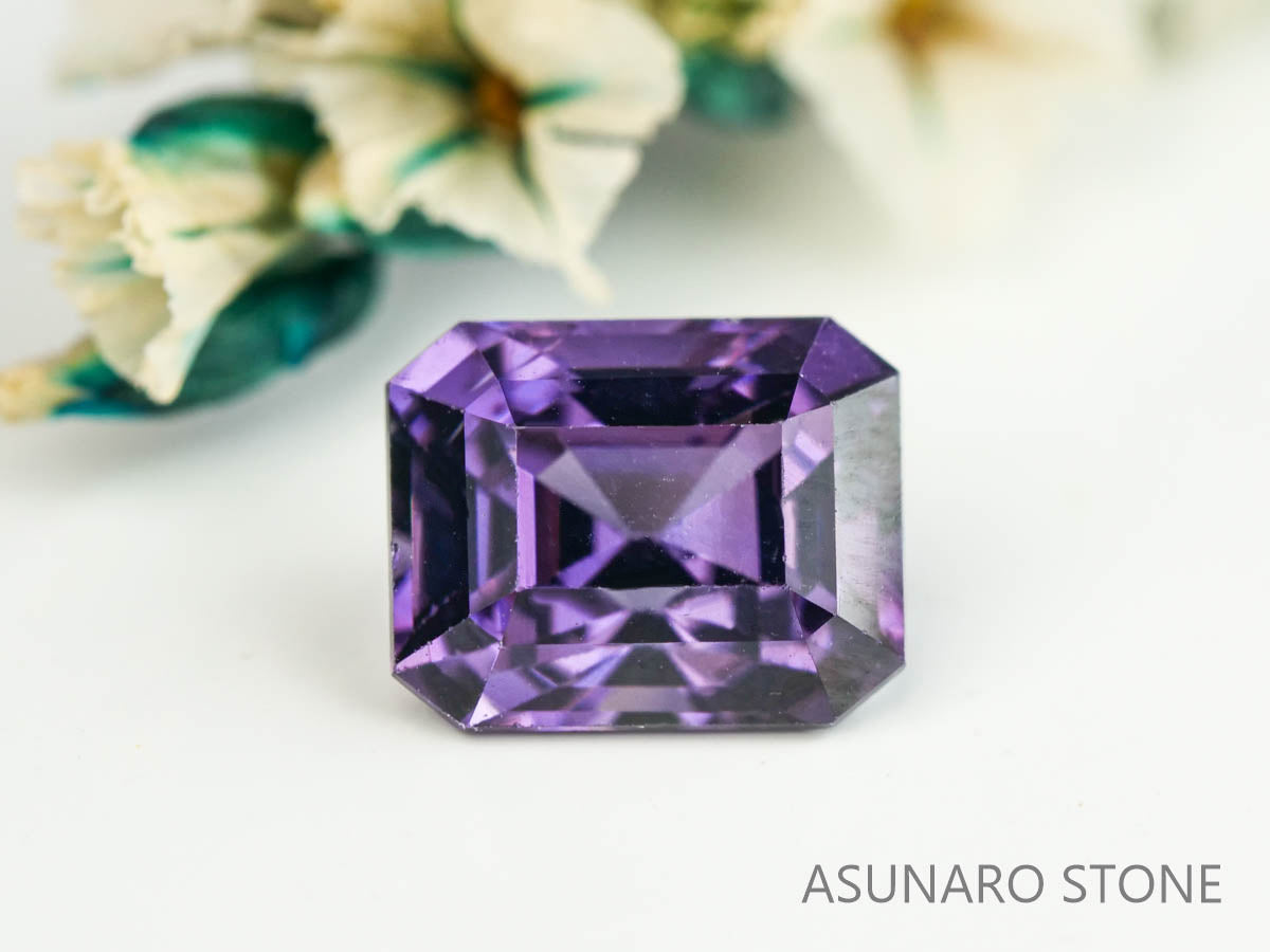 スピネル 　エメラルドカット　スリランカ産　0.79ct　【230522-1679】