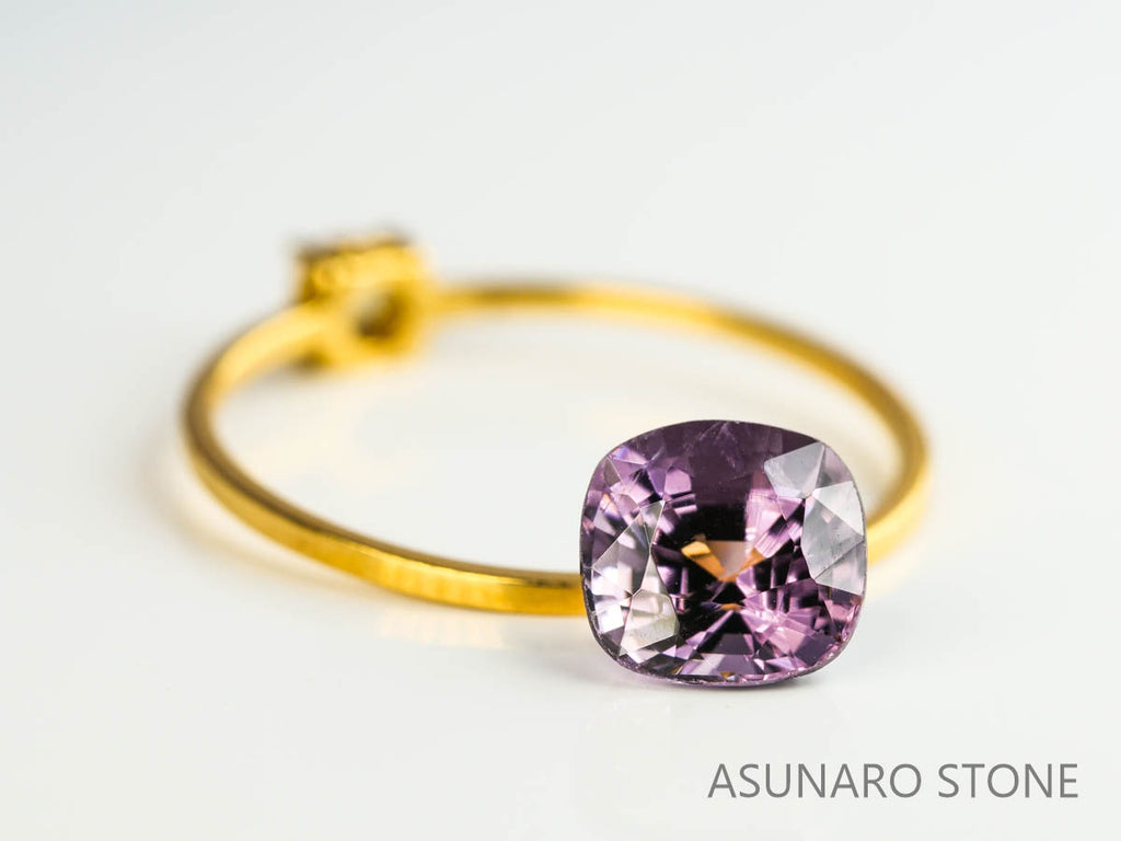 スピネル 　クッションカット　スリランカ産　1.44ct　【230522-1681】