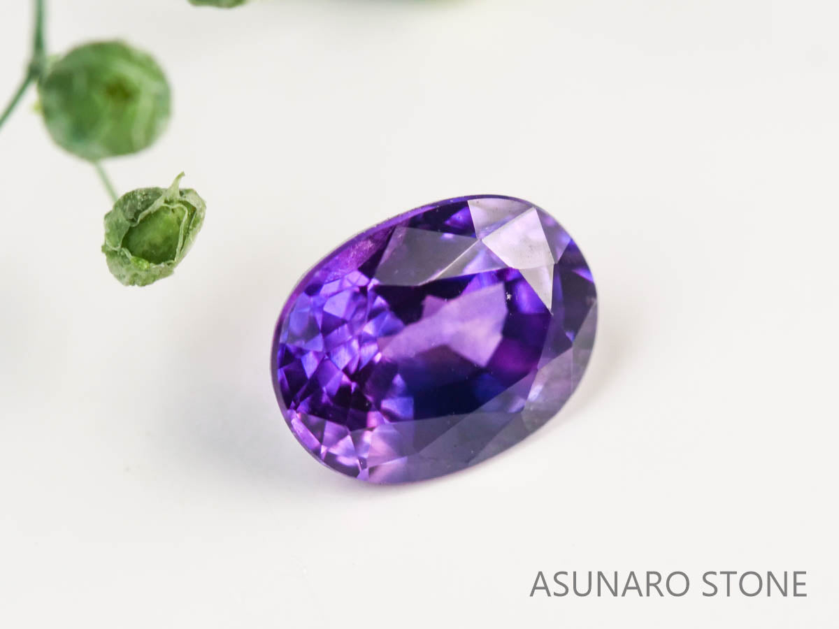 バイカラーサファイア 　オーバルカット　 スリランカ産　0.38ct【230619-1662】