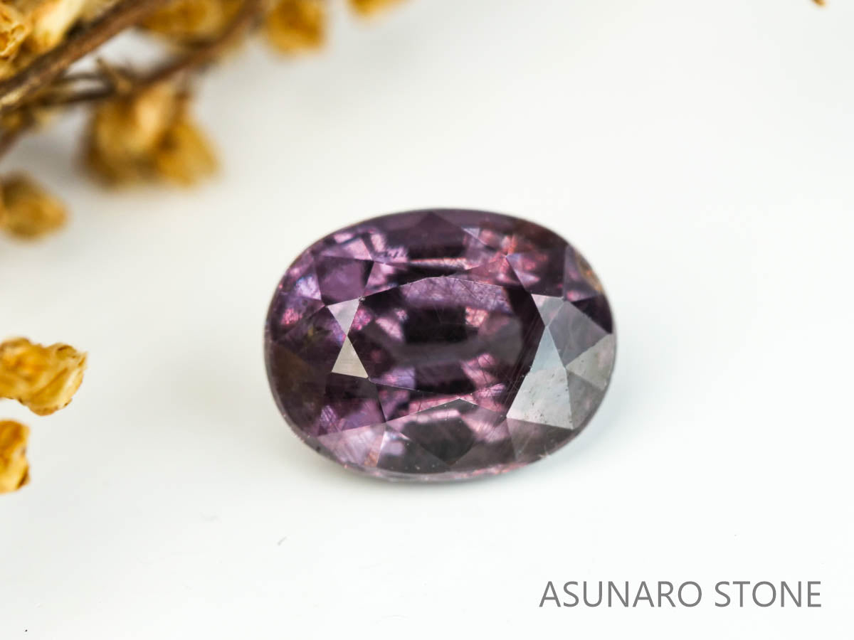 カラーチェンジガーネット　オーバルカット　 マダガスカル産　1.23ct　【230220-1488】