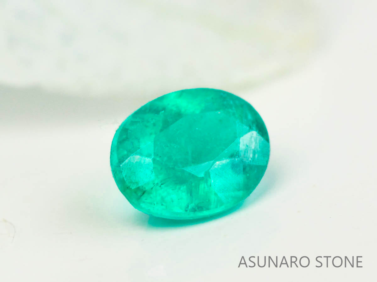 パライバトルマリン　オーバルカット 　ブラジル産　0.08ct 　  【230727-1719】