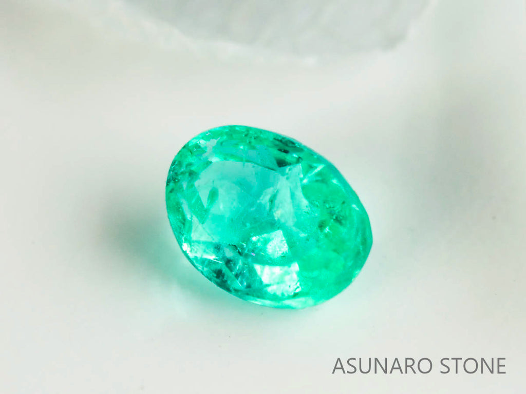 パライバトルマリン　オーバルカット 　ブラジル産　0.09ct 　  【230727-1722】