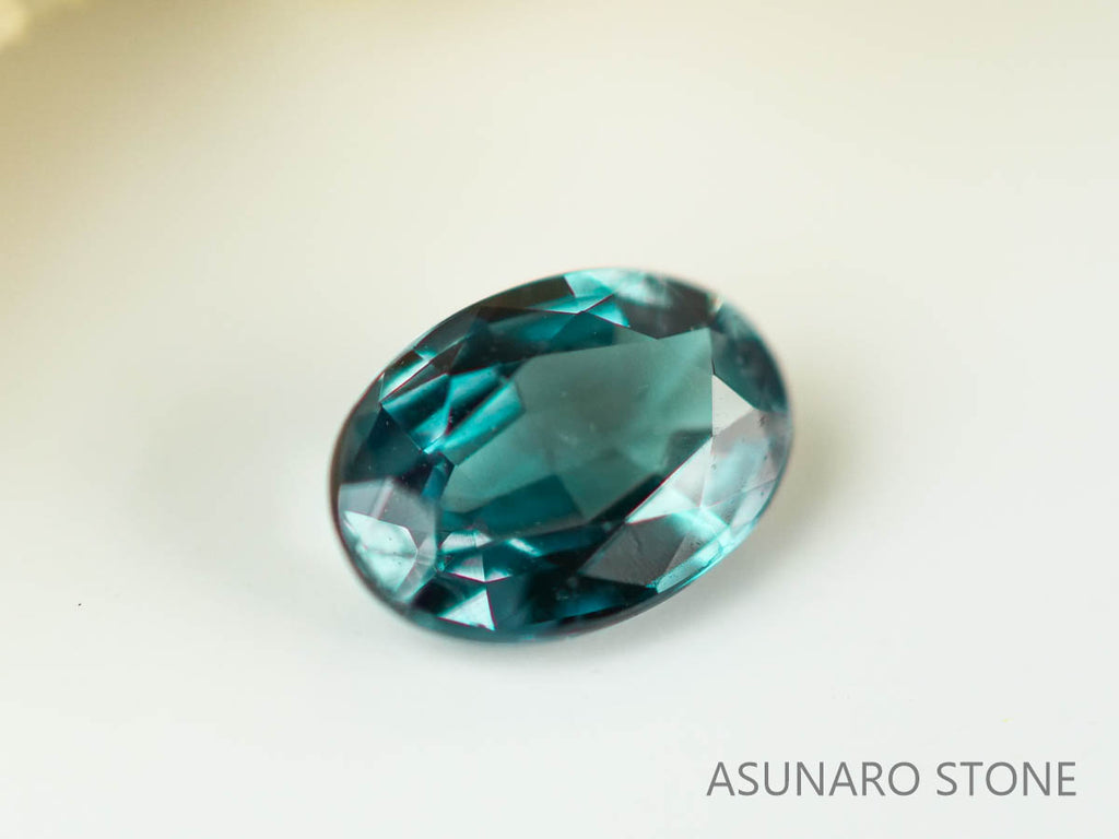 アレキサンドライト　オーバルカット　 ブラジル産　0.10ct【230727-1731】
