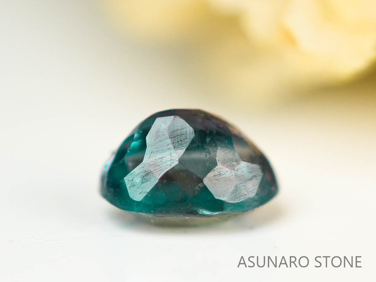 アレキサンドライト　オーバルカット　 ブラジル産　0.15ct【230727-1732】