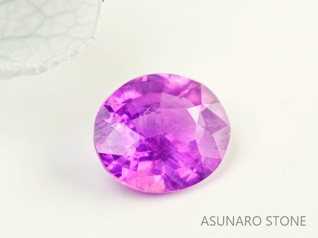 パープルサファイア 　オーバルカット　 スリランカ産　0.45ct【230703-1737】