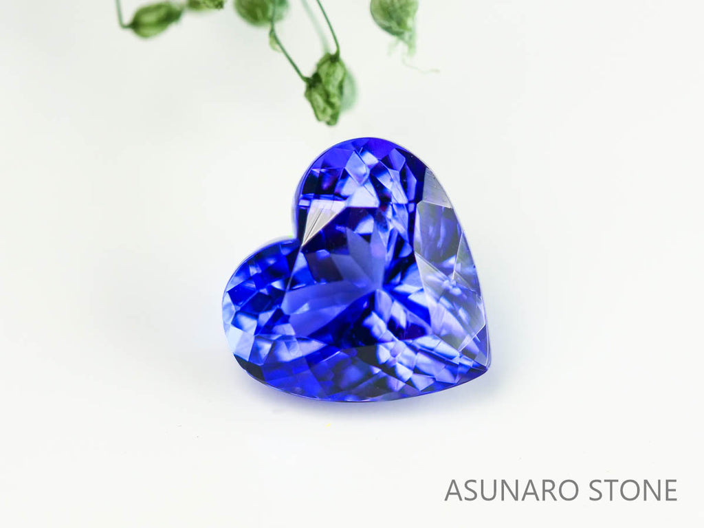 タンザナイト　ハートカット　タンザニア産　日独　3.02ct【230721-1782】