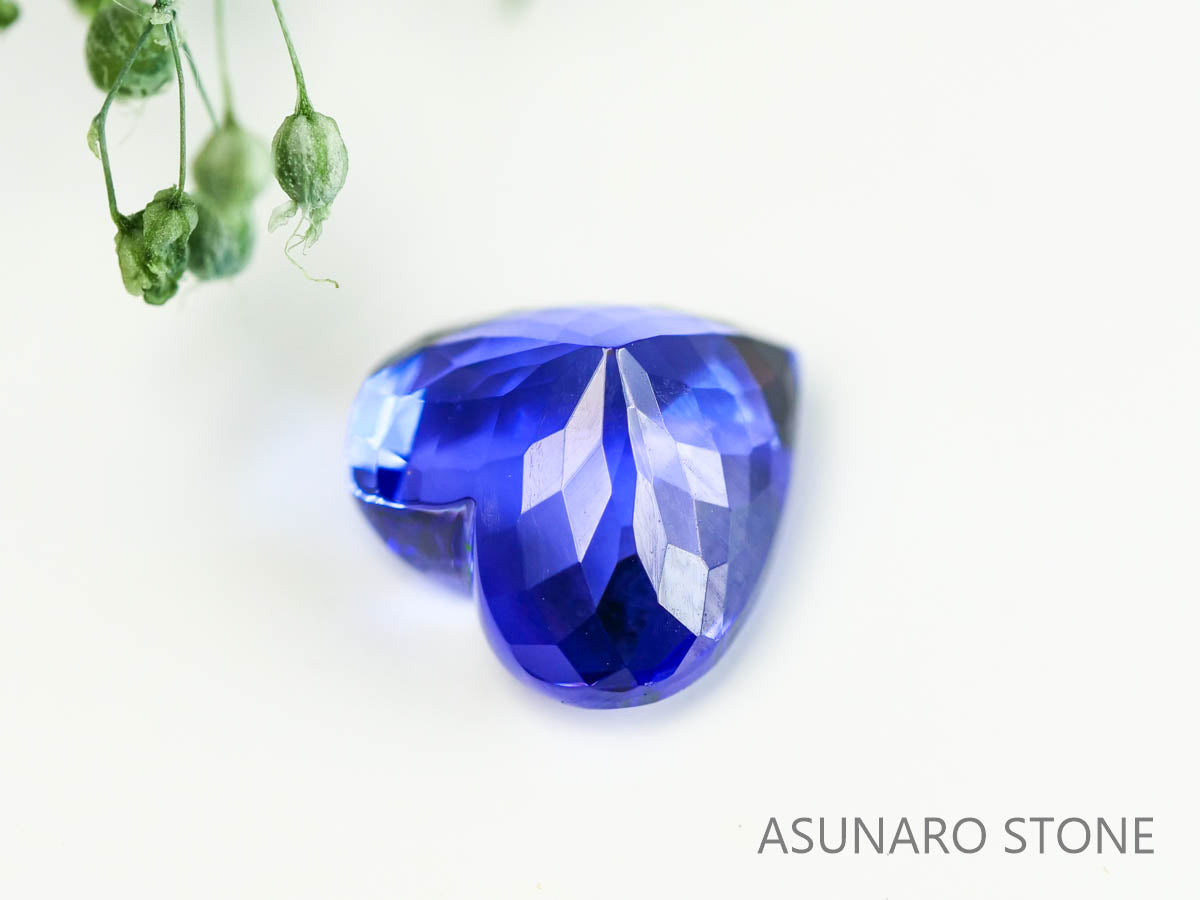 タンザナイト　ハートカット　タンザニア産　日独　3.02ct【230721-1782】