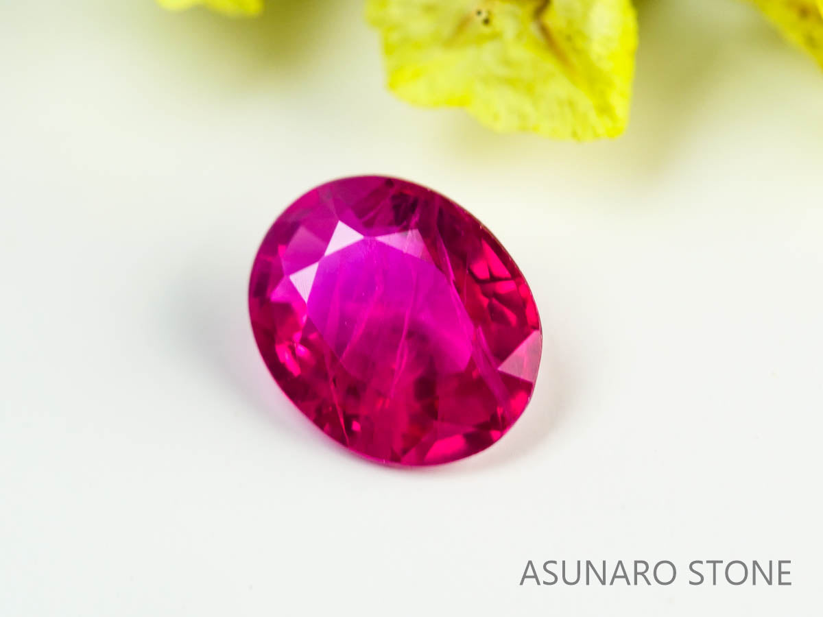 ピジョンブラッドルビー　オーバルカット　 タイ産　0.33ct　鑑別書付き  【230815-223】by