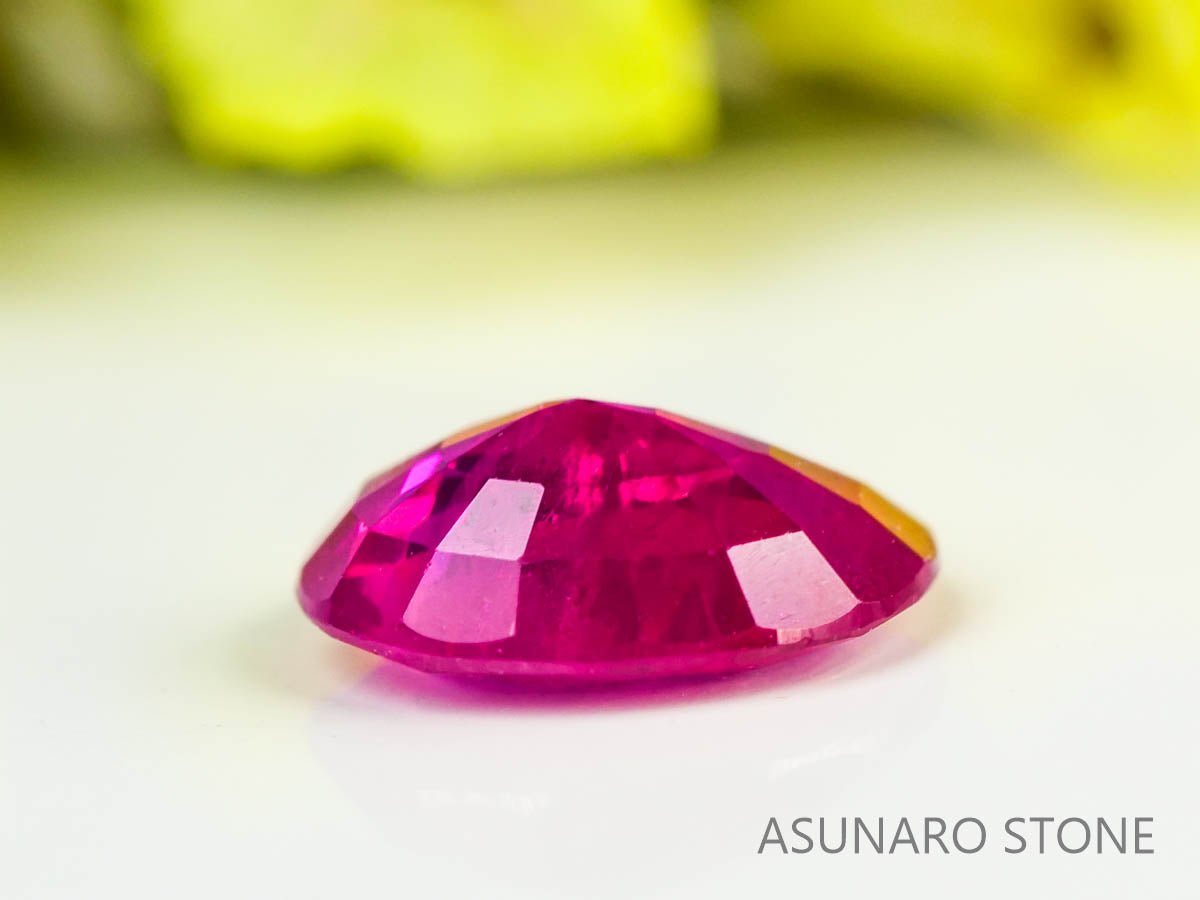 ピジョンブラッドルビー　オーバルカット　 タイ産　0.33ct　鑑別書付き  【230815-223】by