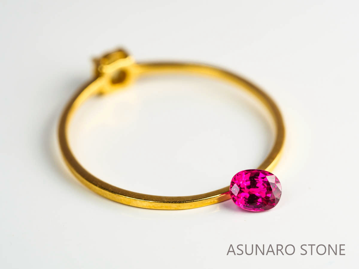 ピジョンブラッドルビー　オーバルカット　 タイ産　0.27ct　鑑別書付き  【230815-225】