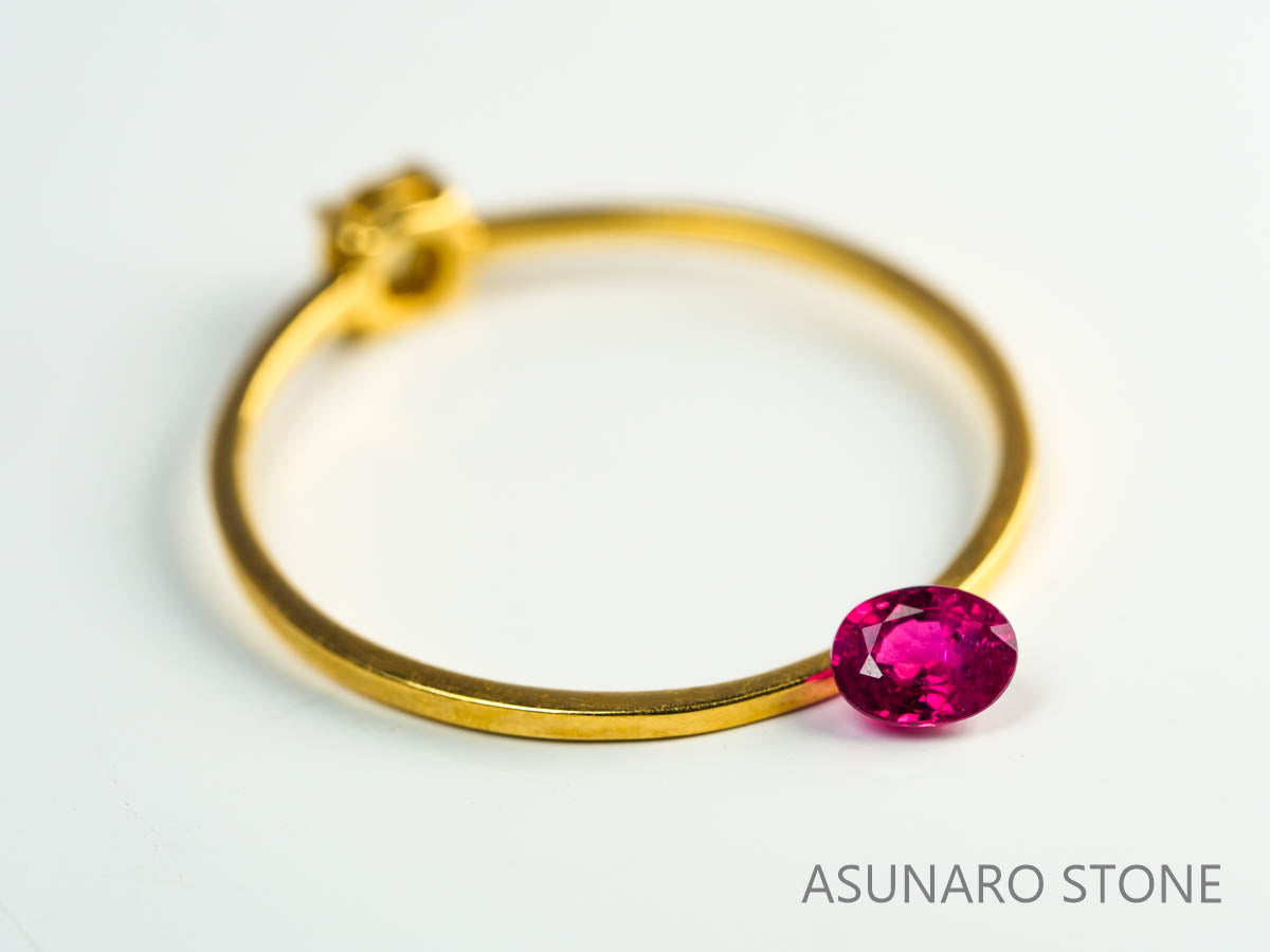 ピジョンブラッドルビー　オーバルカット　 タイ産　0.23ct　鑑別書付き  【230815-226】