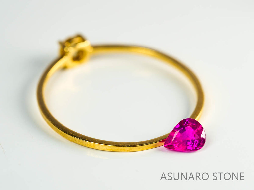 ピジョンブラッドルビー　ペアシェイプ　 タイ産　0.25ct　鑑別書付き  【230815-227】