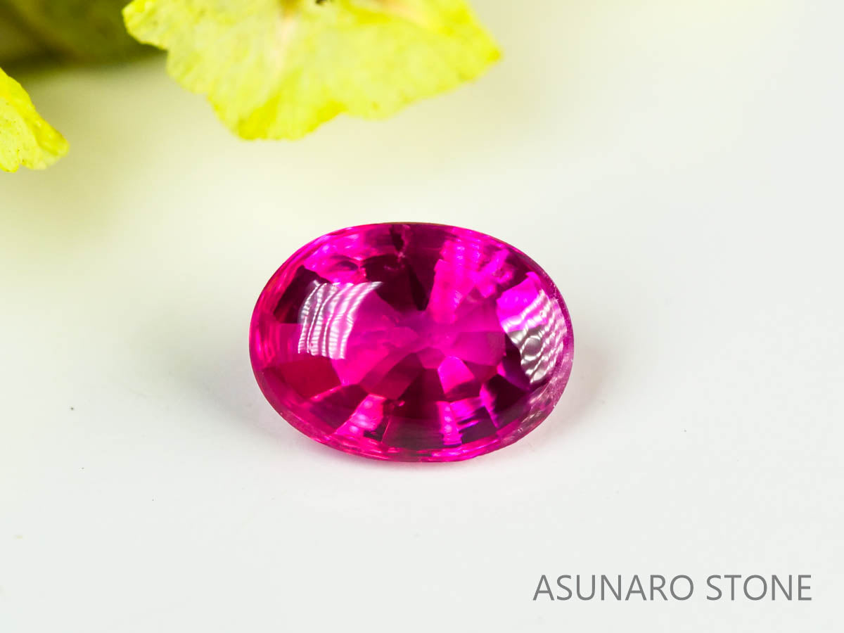 ピジョンブラッドルビー　バフトップカット　 タイ産　0.25ct　鑑別書付き  【230815-229】