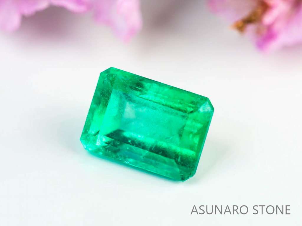 エメラルド　エメラルドカット　コロンビア産　0.27ct【230906-1832】