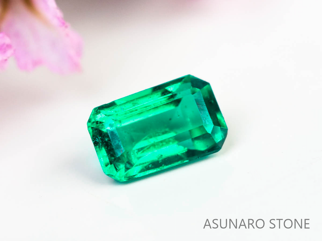 エメラルド　エメラルドカット　コロンビア産　0.08ct【230906-1836】