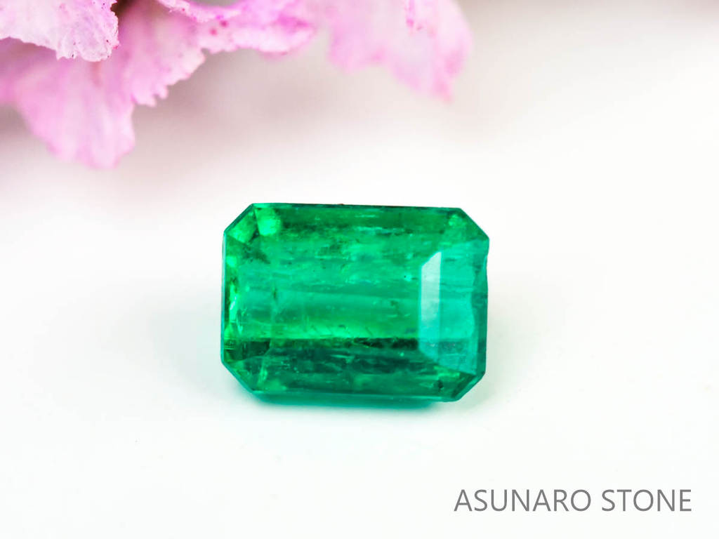 エメラルド　エメラルドカット　コロンビア産　0.14ct【230906-1840】