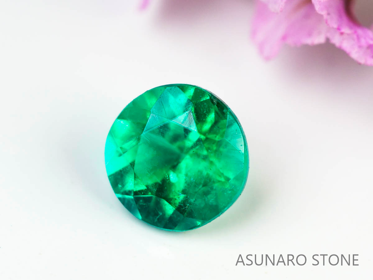 エメラルド　ラウンドカット　コロンビア産　0.15ct【230906-1841】