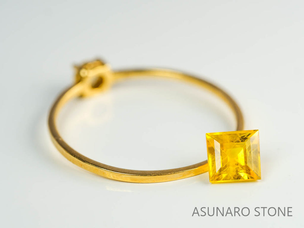 イエローサファイア 　スクエアカット　 スリランカ産　0.68ct【230816-1842】