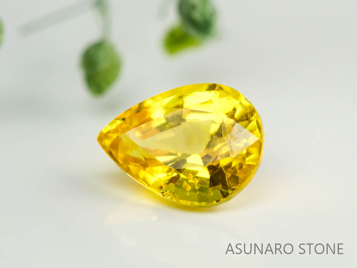 イエローサファイア 　ペアシェイプ　 スリランカ産　0.63ct【230816-1843】