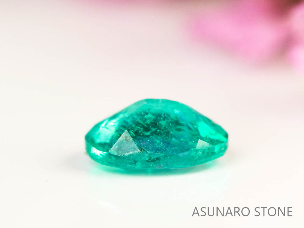 パライバトルマリン　オーバルカット 　ブラジル産　0.09ct 　  【230816-1868】