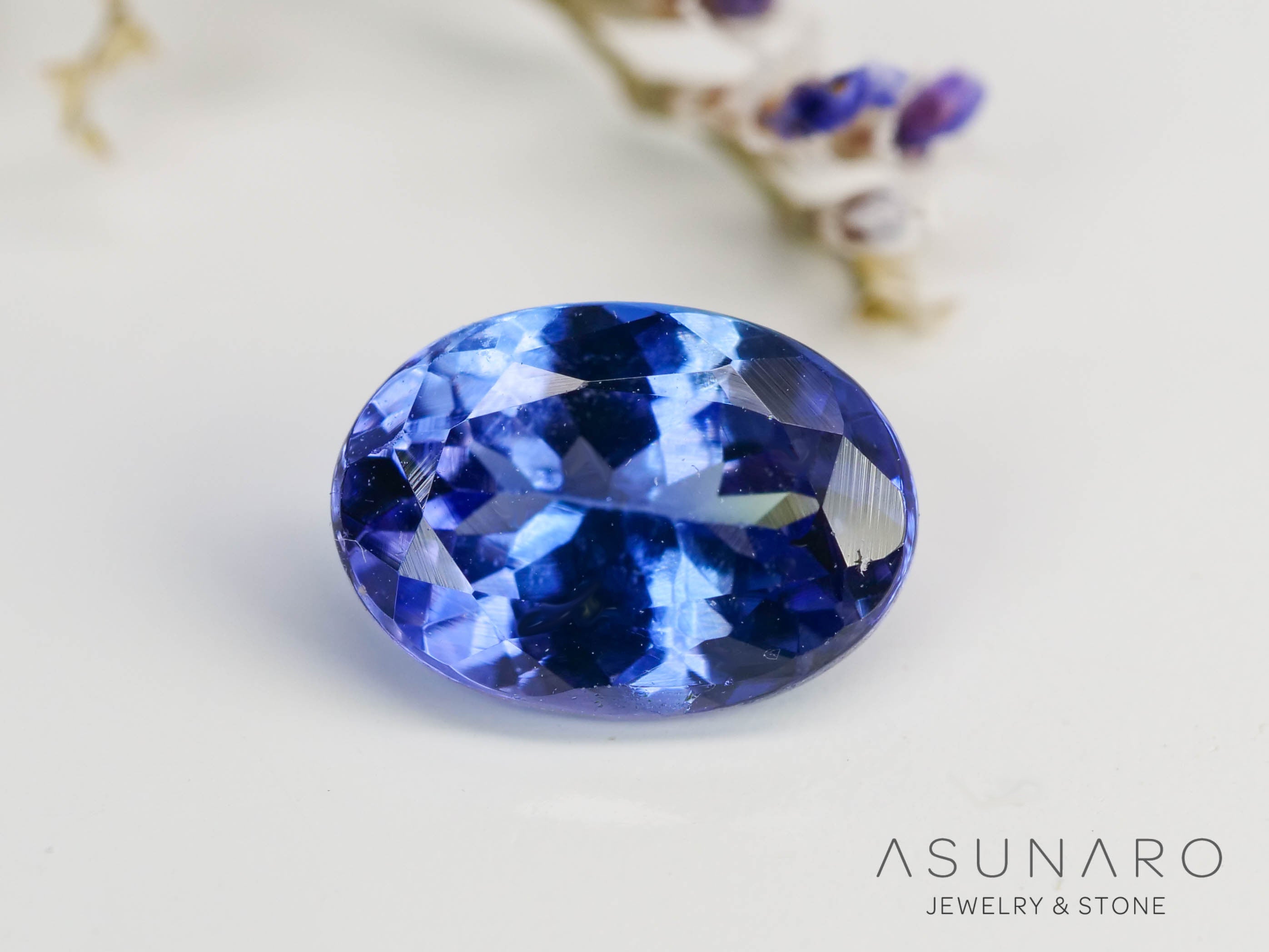 パーティーカラータンザナイト　オーバルカット　タンザニア産　1.00ct【240115-1989】