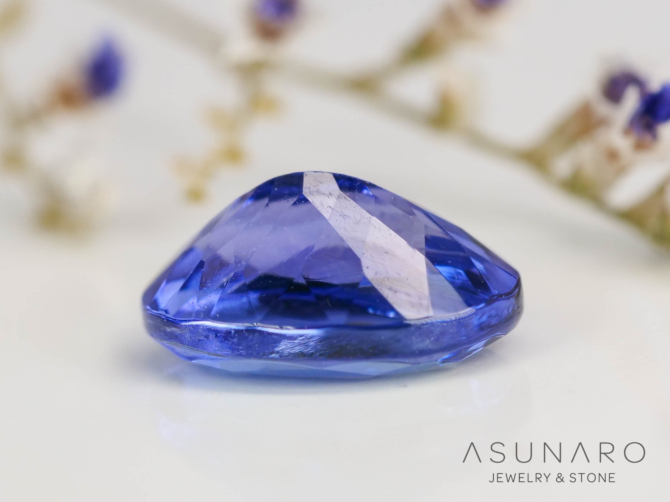 パーティーカラータンザナイト　オーバルカット　タンザニア産　1.00ct【240115-1989】