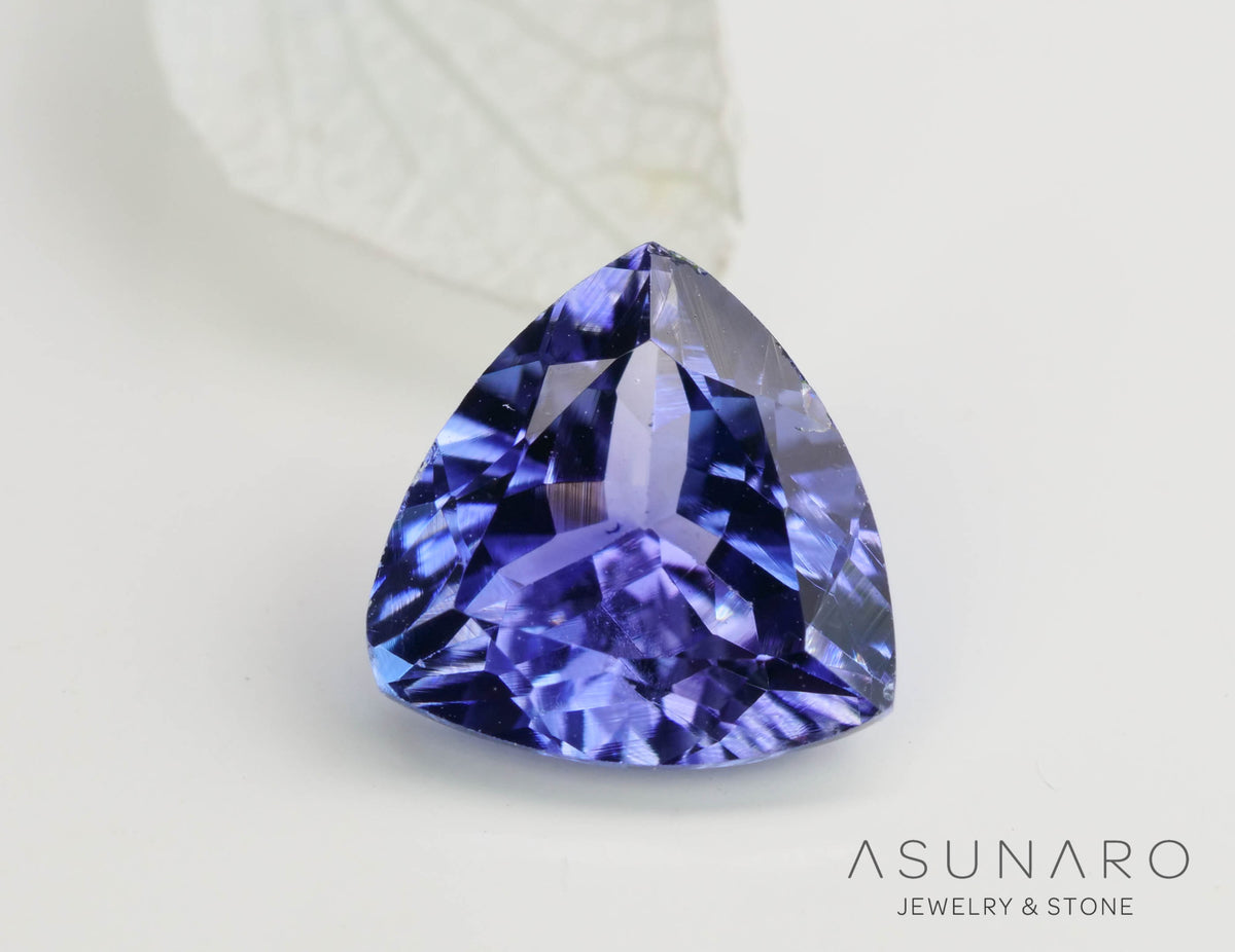送料無料]タンザナイト ルース(裸石) トリリアントカット 1.032ct 