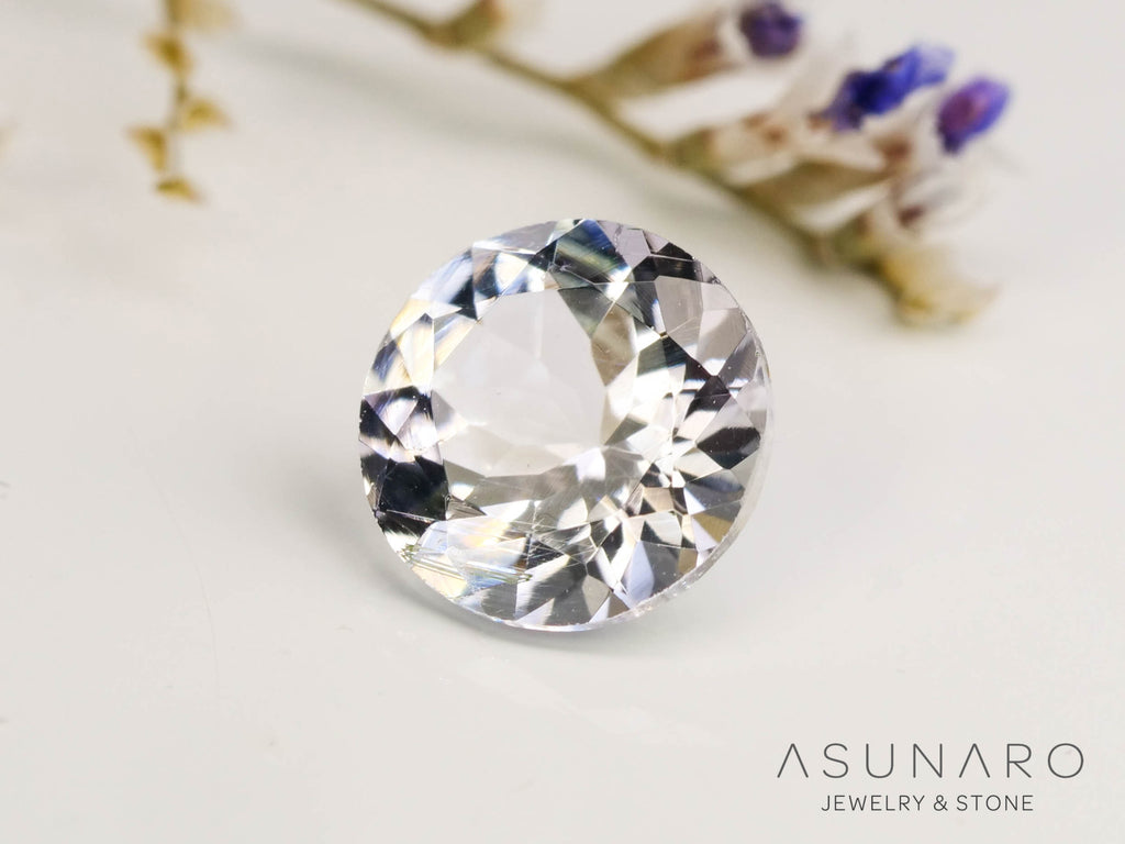 バイカラーゾイサイト（タンザナイト） ラウンドカット　タンザニア産　0.65ct【250130-1789】