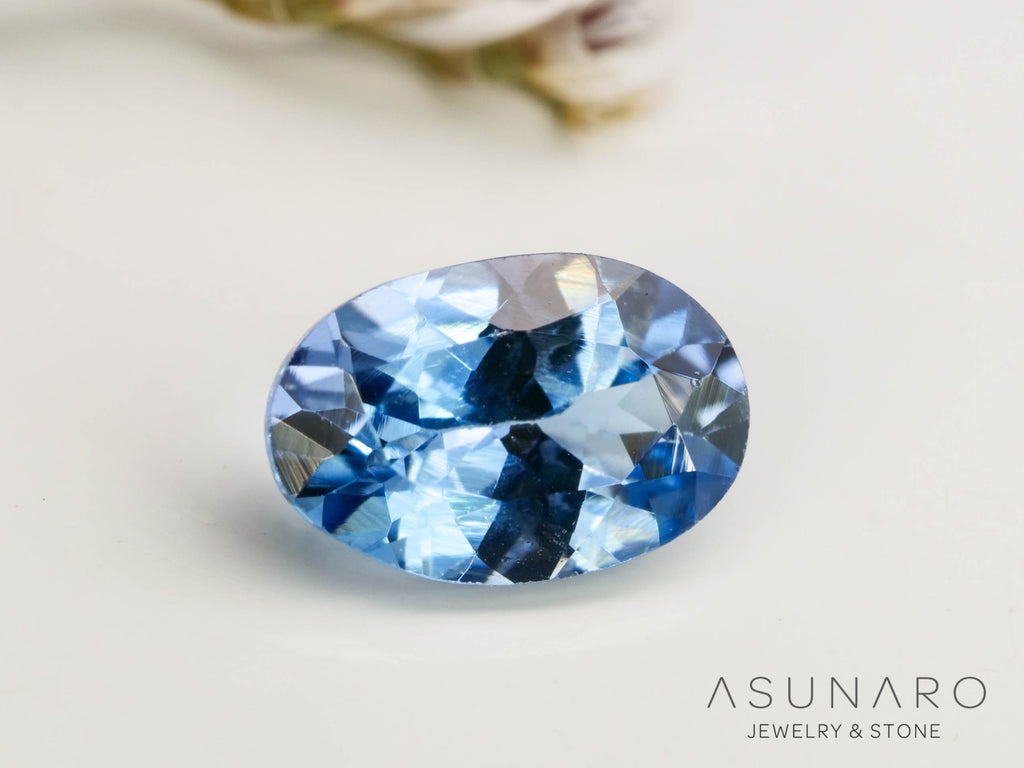 バイカラーゾイサイト（タンザナイト）オーバルカット　タンザニア産　0.47ct【250130-1793】