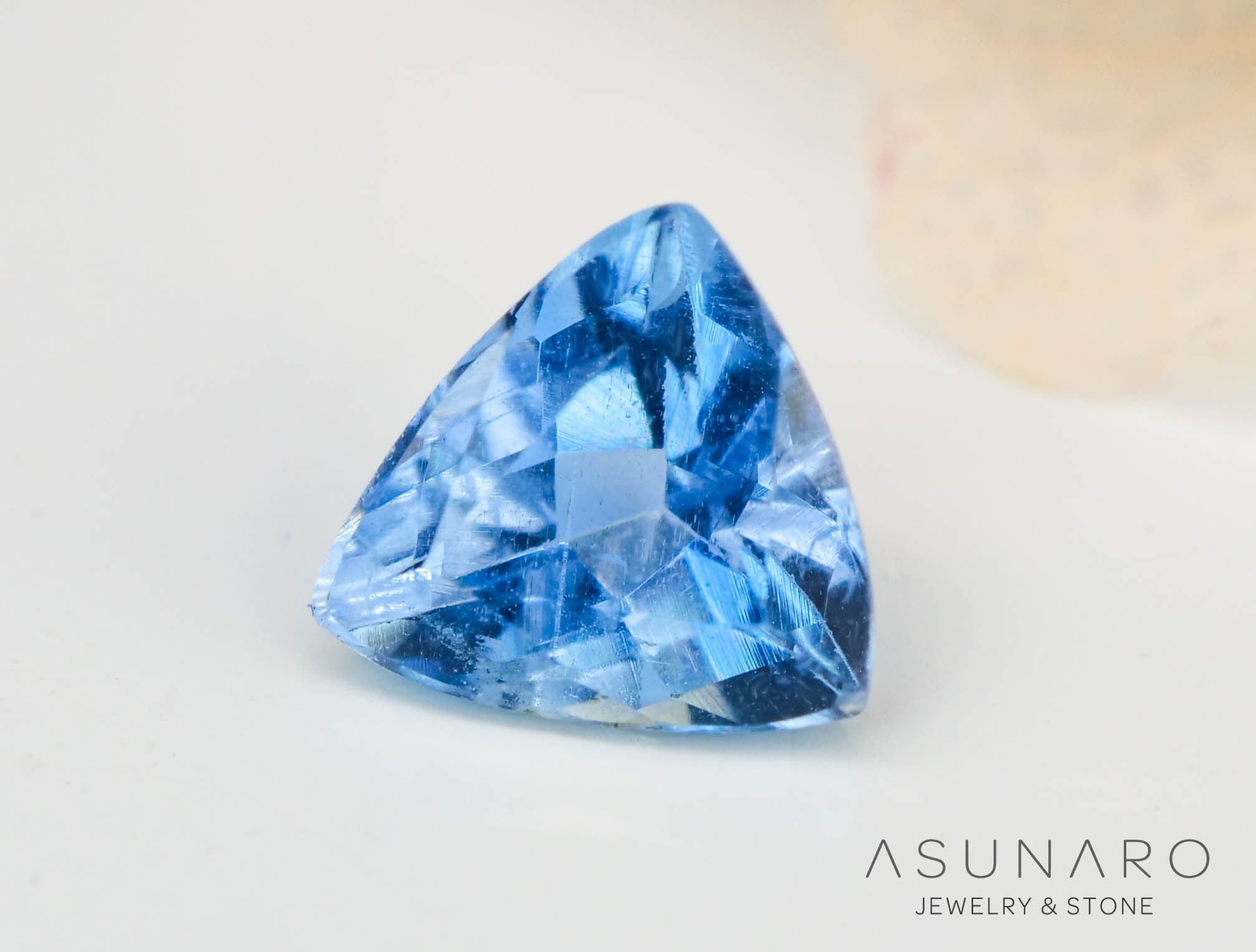 タトゥーアクアマリン トリリアントカット ブラジル・タトゥー鉱山産