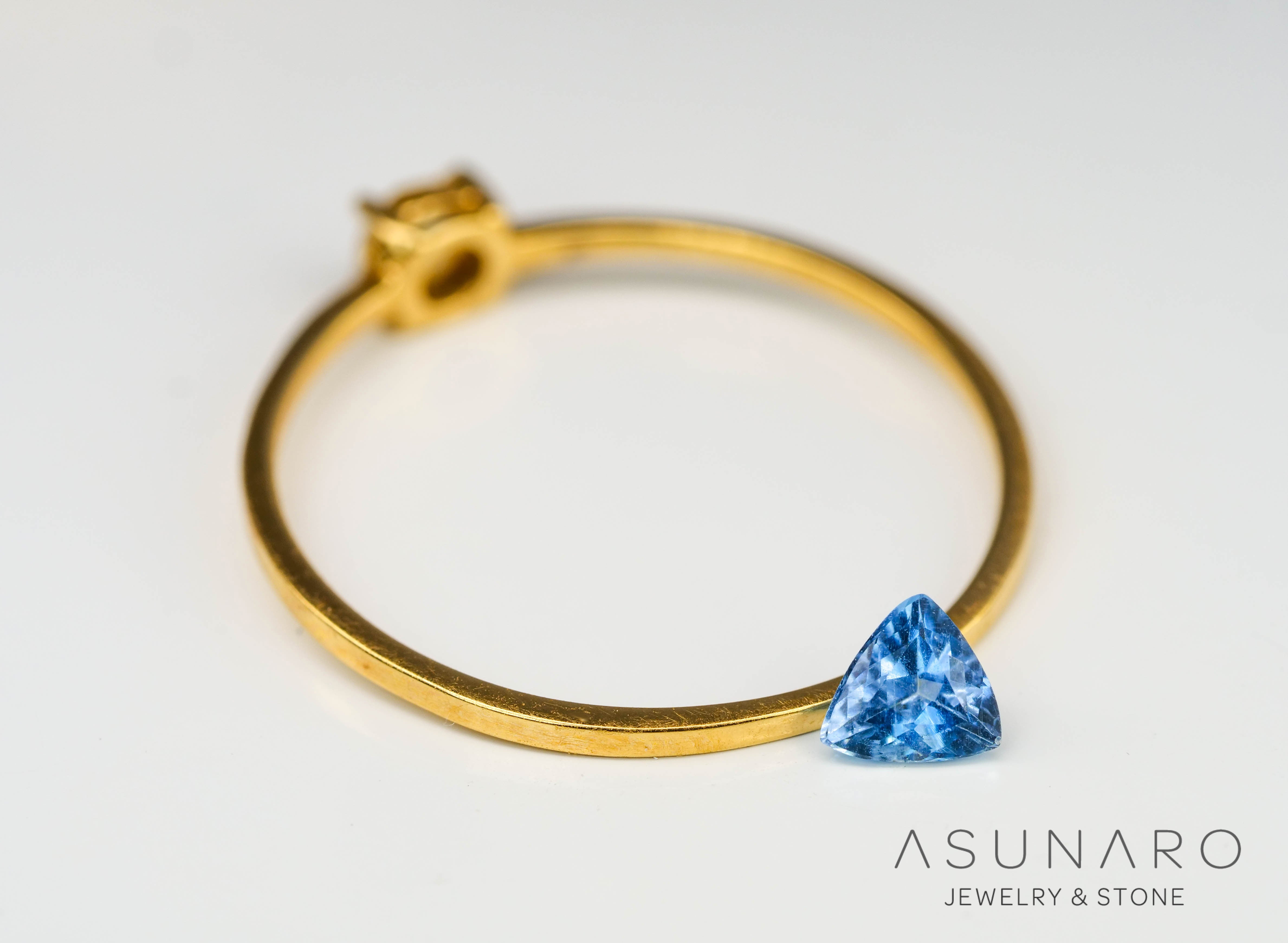 タトゥーアクアマリン トリリアントカット ブラジル・タトゥー鉱山産