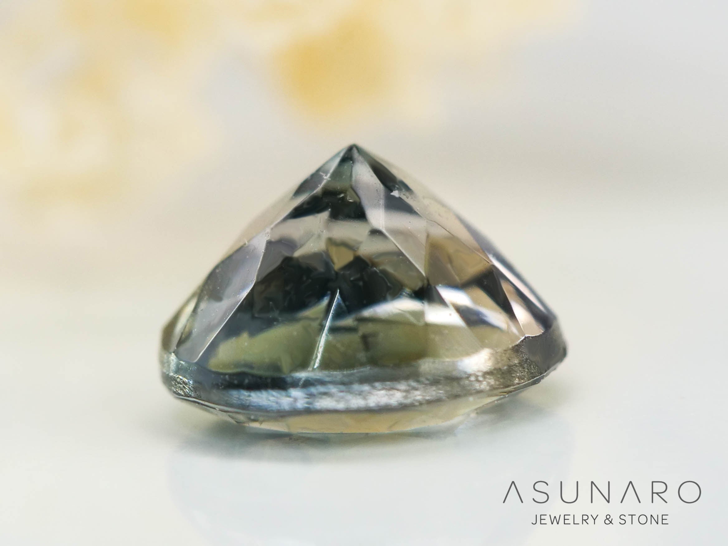 グレイッシュブルートルマリン　ラウンドカット　コンゴ産　0.51ct【240807-2182】
