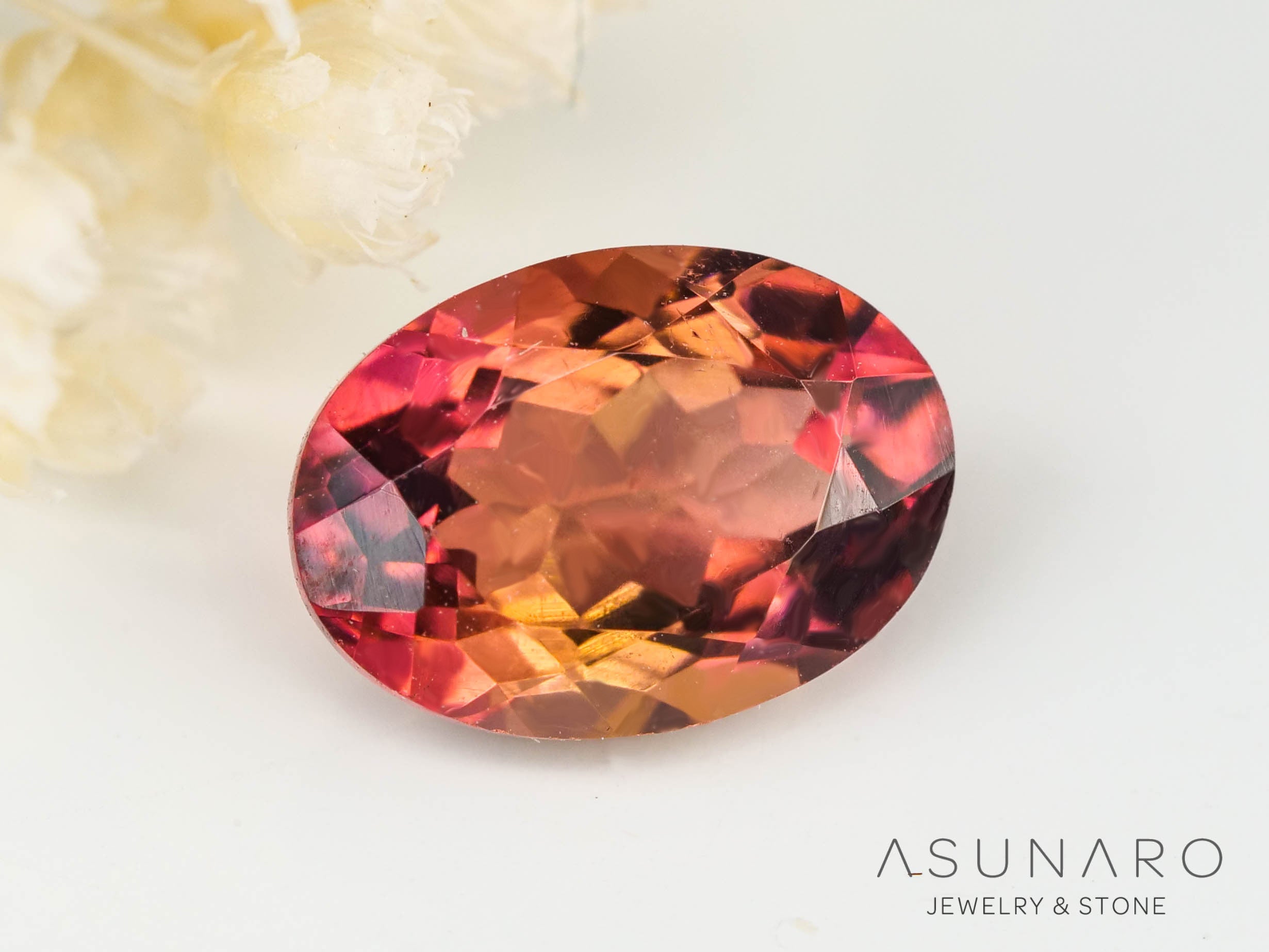 オレンジピンクトルマリン　オーバルカット　コンゴ産　0.95ct【240807-2184】