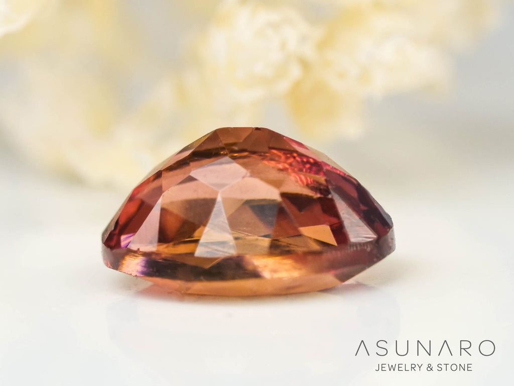 オレンジピンクトルマリン　オーバルカット　コンゴ産　0.95ct【240807-2184】