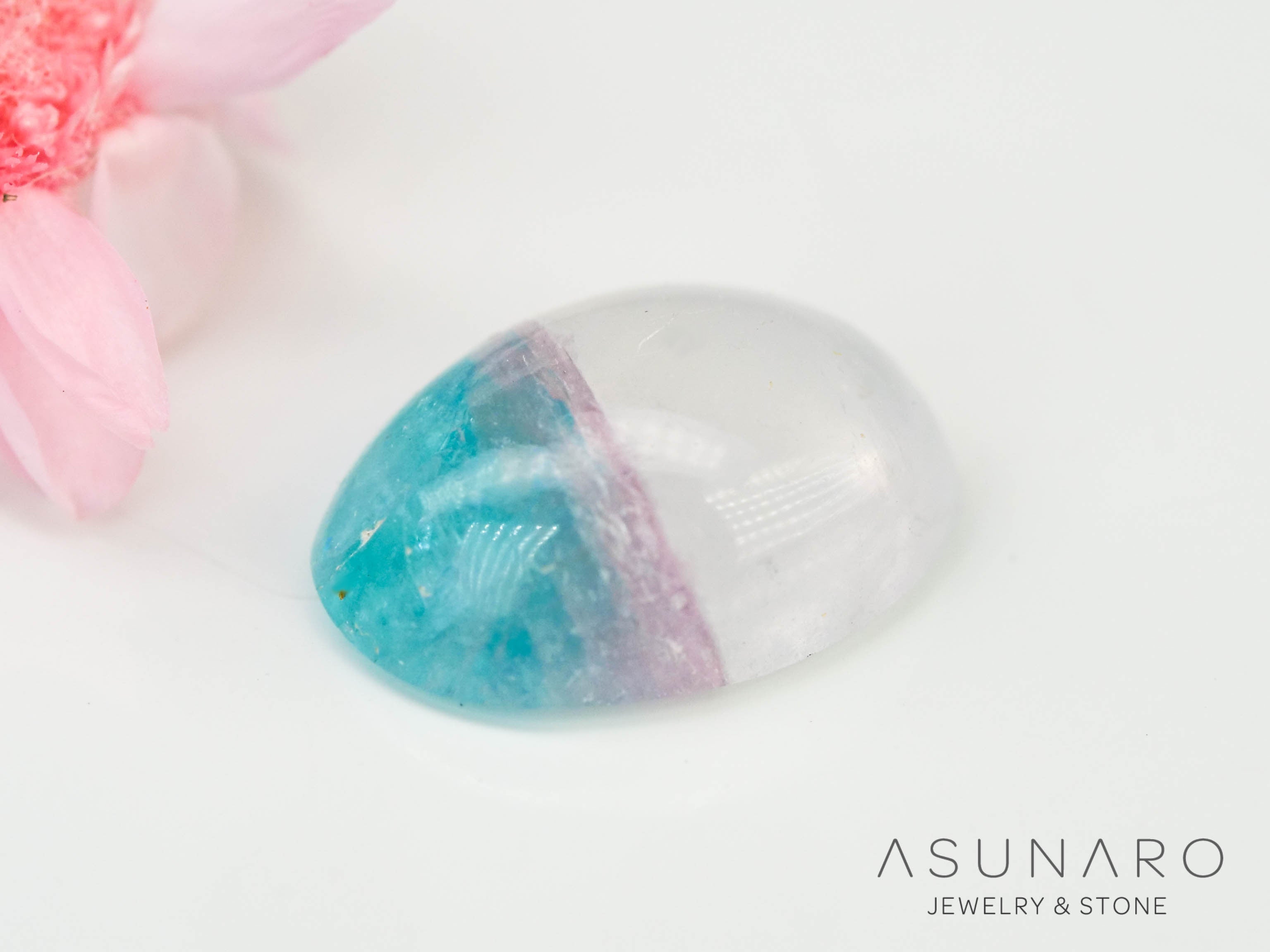 パライバトルマリンインクォーツ　カボション　ブラジル産 　0.68ct 【240523-2224】