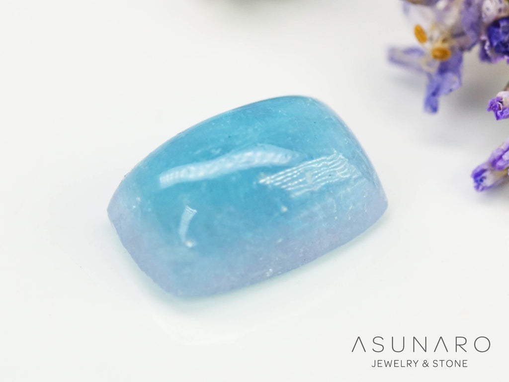 パライバトルマリン　カボション　 ブラジル産　0.67ct 【240523-2210】