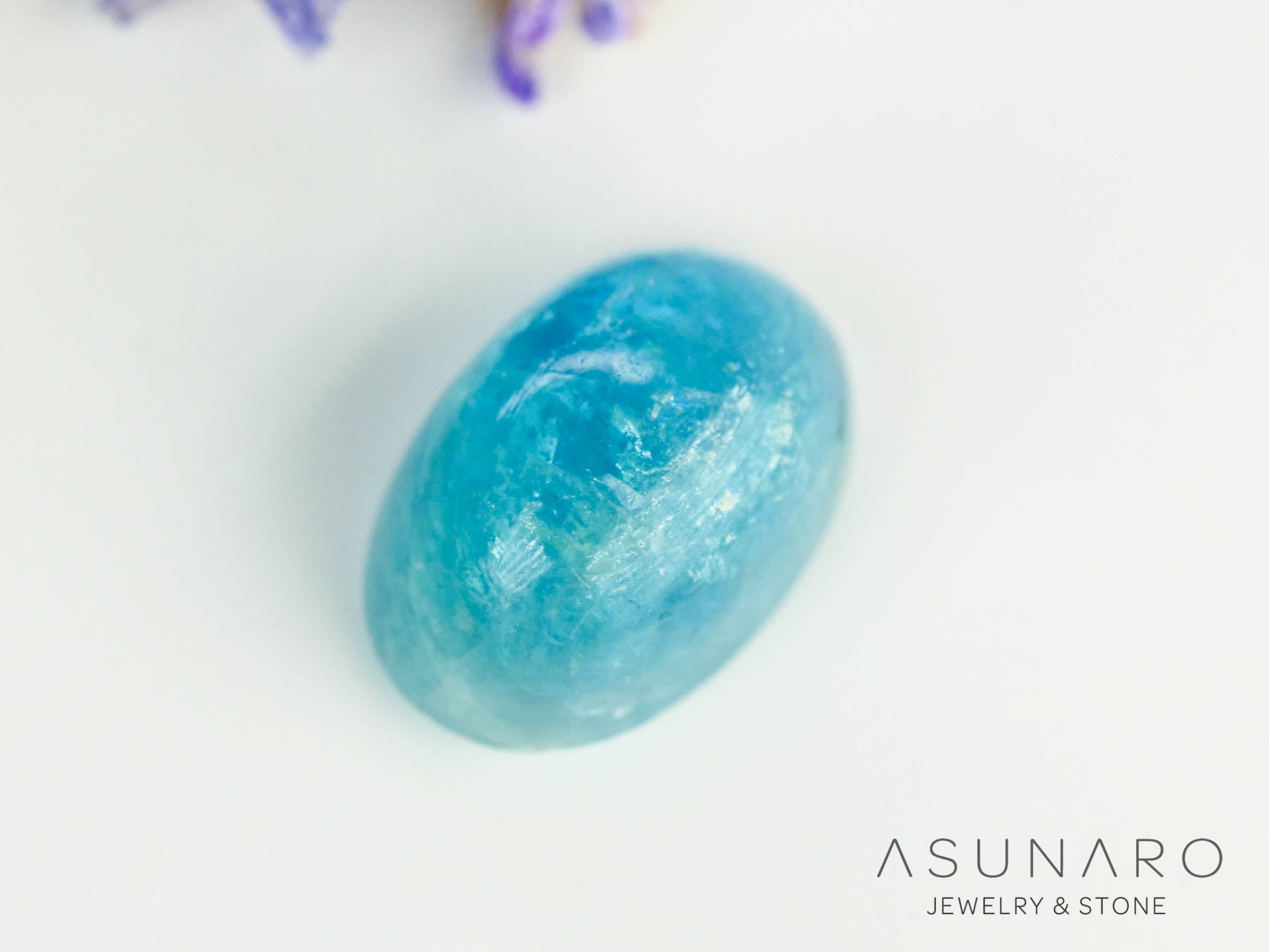 すずりん様アパタイト♡レピド♡ソーダ♡トルマリン♡サンストーン共生No1682 パライバトルマリン カボション ブラジル産 0.66ct 【240523-2219