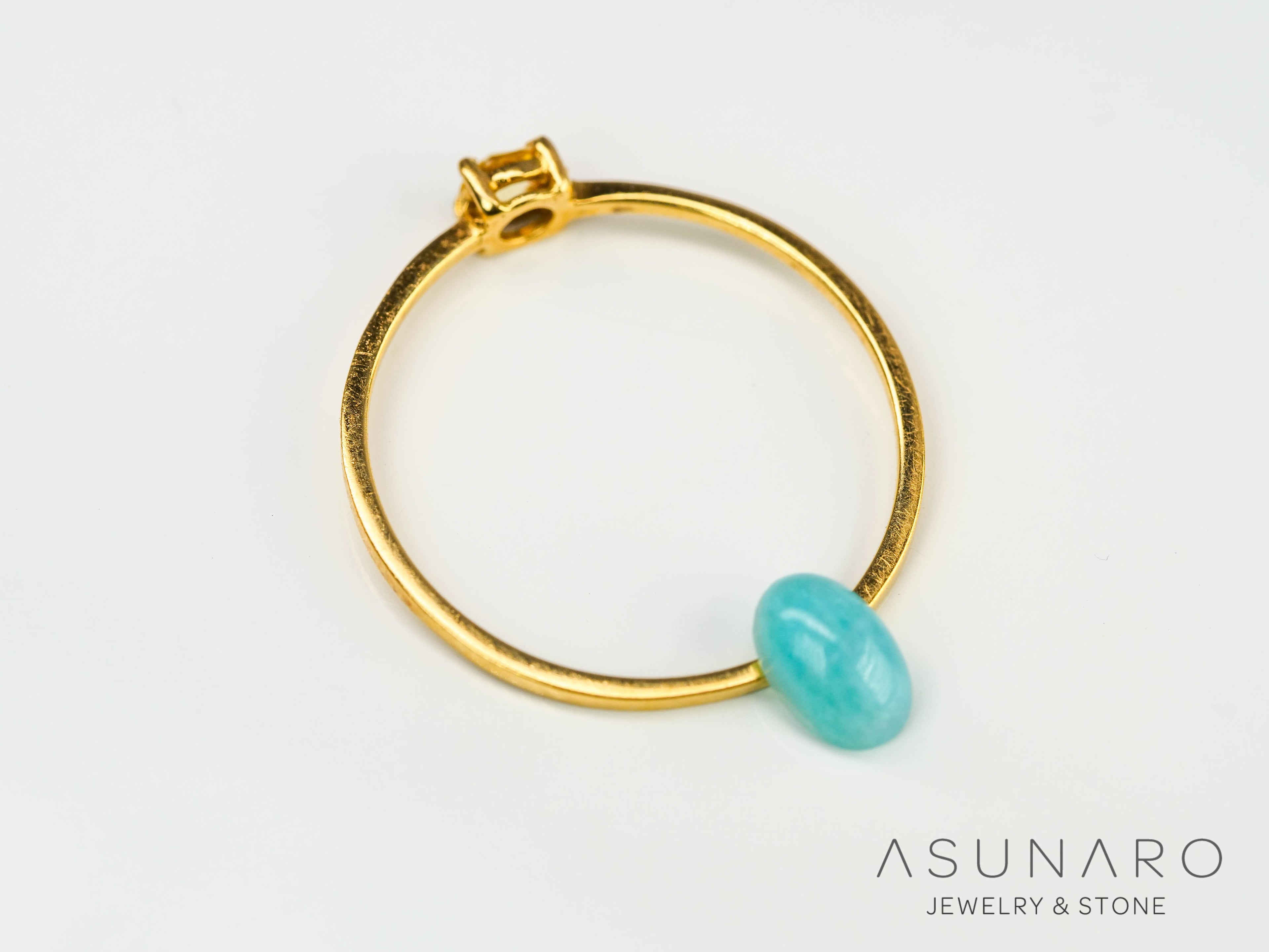 パライバトルマリン　カボション　 ブラジル産　0.50ct 【240523-2220】