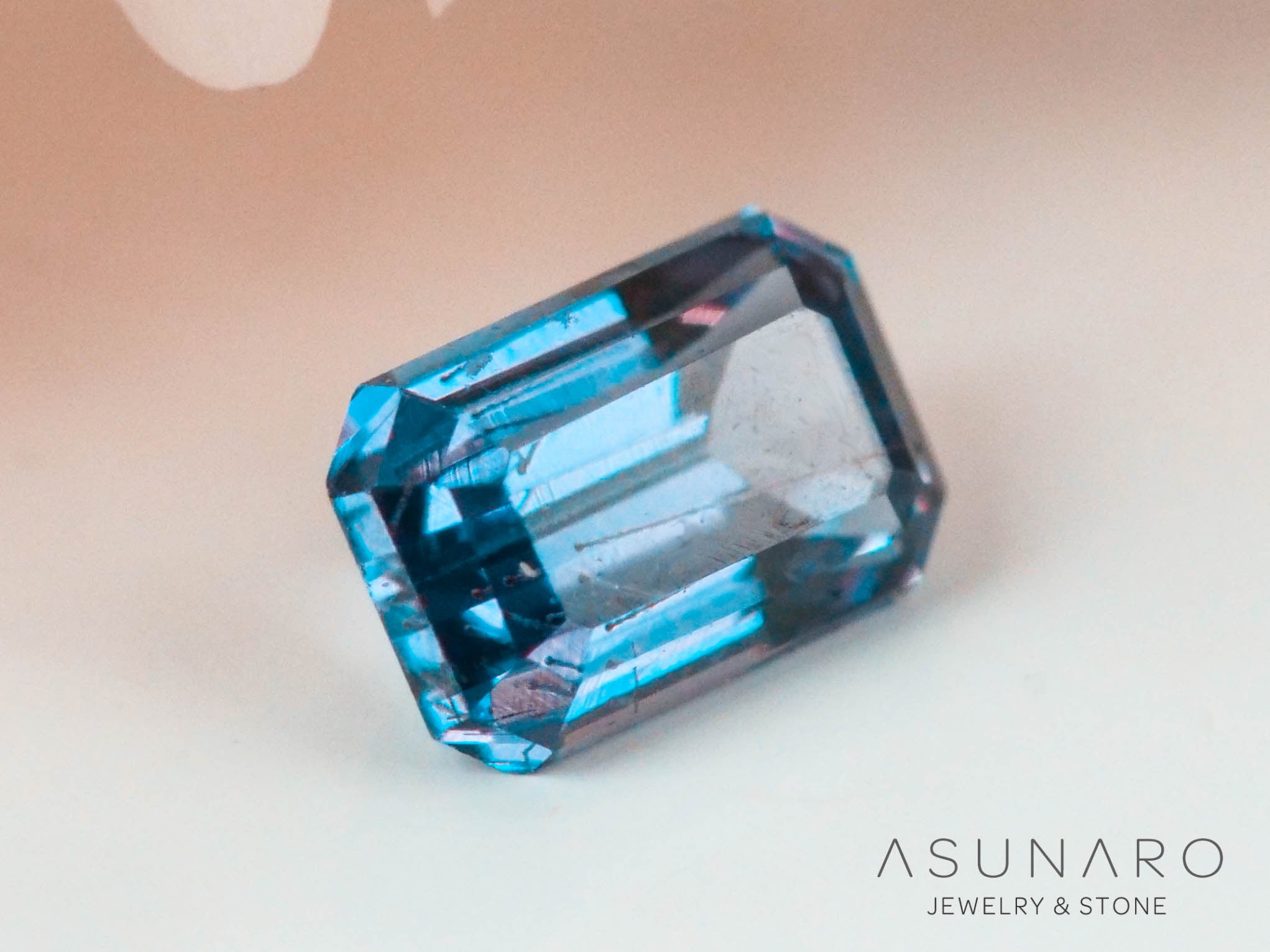 ベキリーブルーガーネット エメラルドカット マダガスカル産 0.13ct【240612-2241】 – ASUNARO STONE