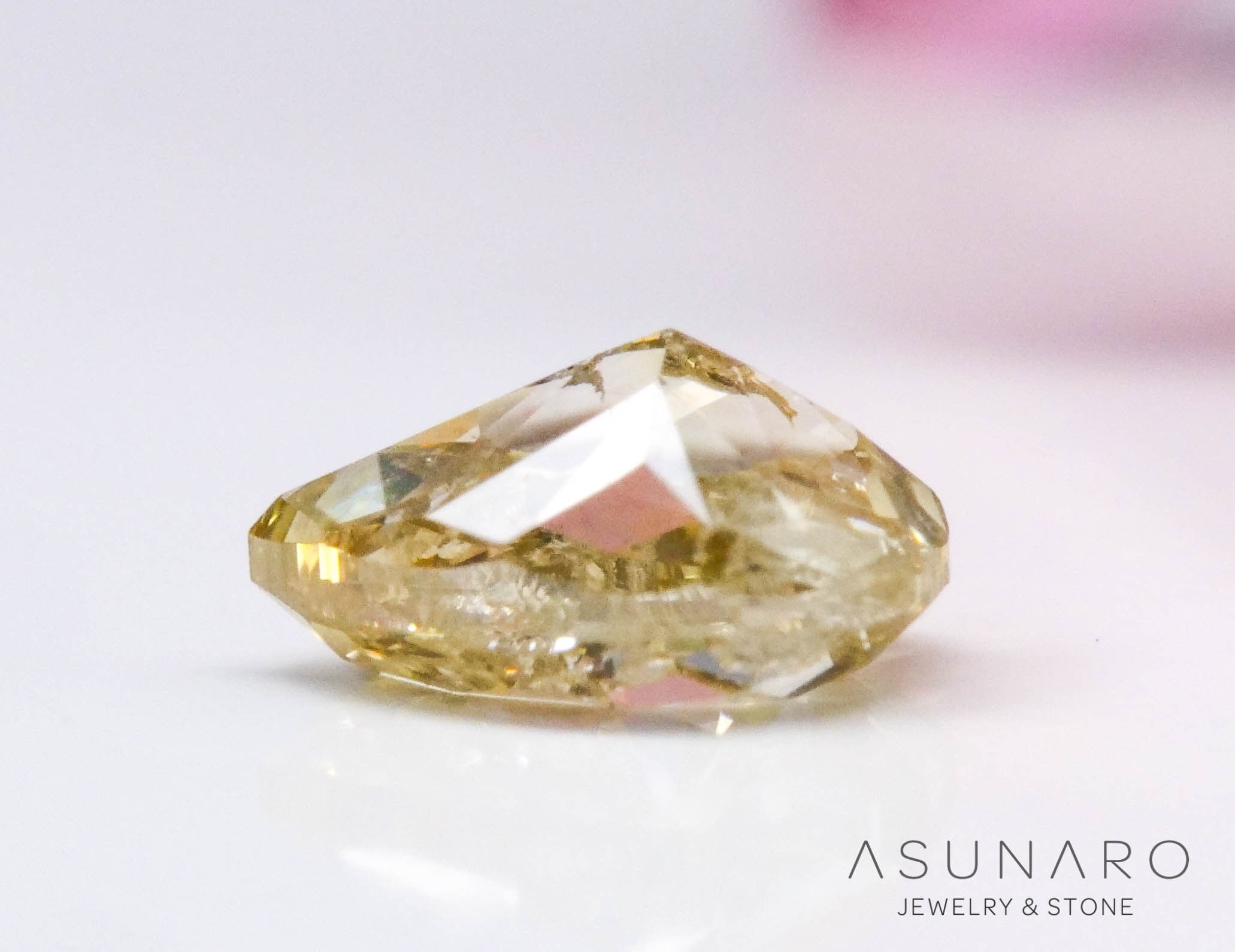 ダイヤモンド 　ペアシェイプ　0.14ct【240627-2260】