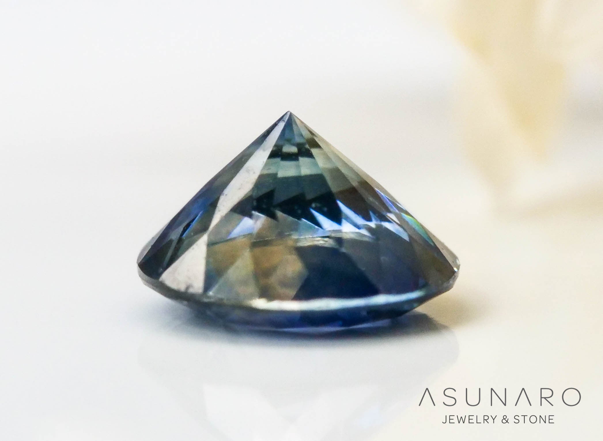 モンタナサファイア　ラウンドカット　アメリカ産　0.29ct【240711-2194】