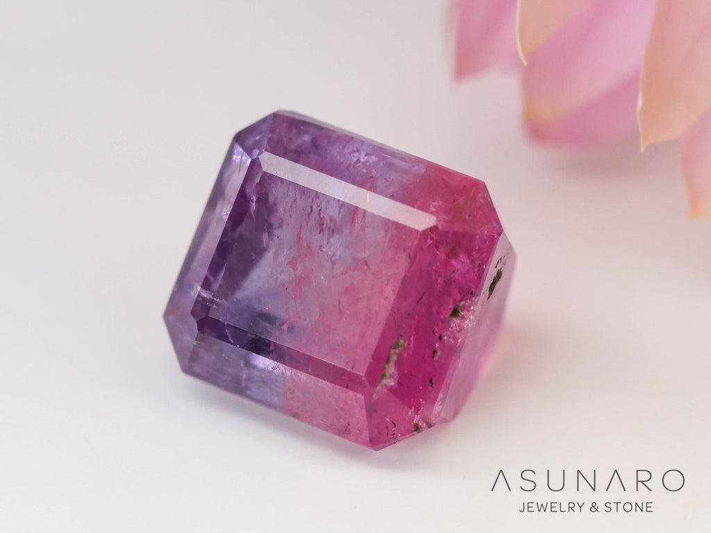 ライラックバイカラートルマリン　エメラルドカット　アフガニスタン産　0.95ct【240802-2305】