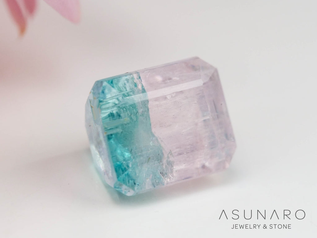 ティファニーカラー　バイカラートルマリン　エメラルドカット　アフガニスタン産　0.61ct【240802-2317】