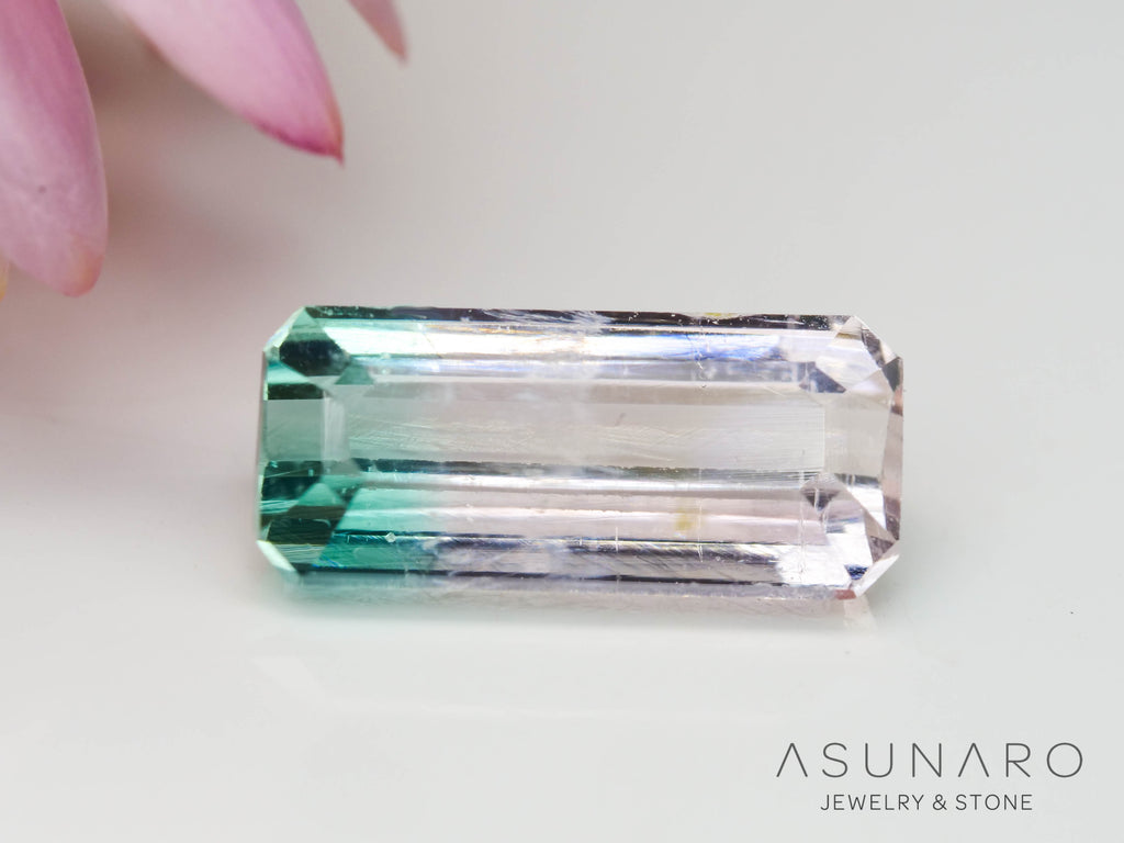 ティファニーカラー　バイカラートルマリン　エメラルドカット　アフガニスタン産　0.89ct【240802-2318】