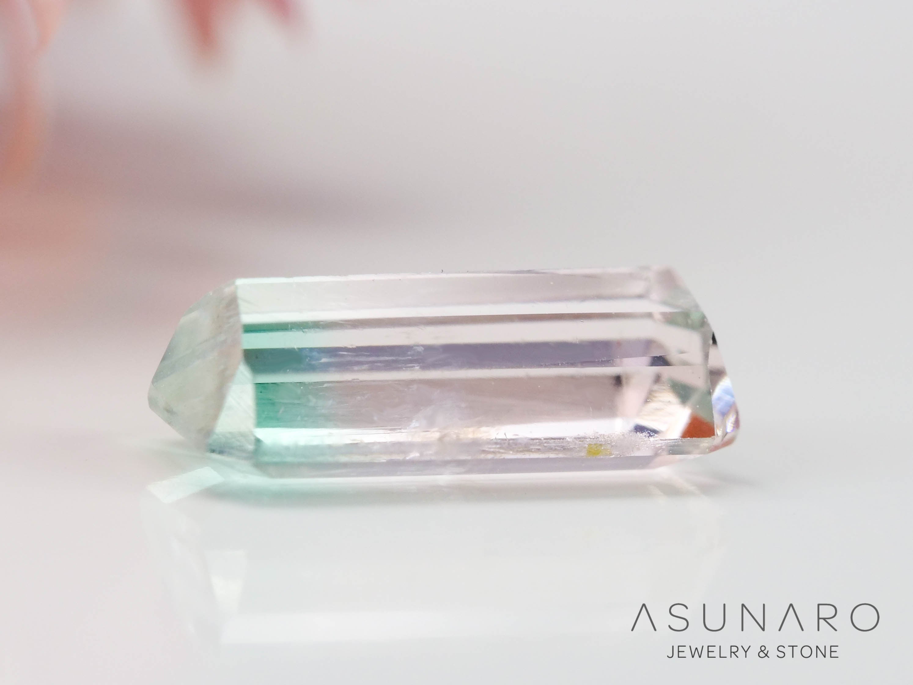 ティファニーカラー　バイカラートルマリン　エメラルドカット　アフガニスタン産　0.89ct【240802-2318】