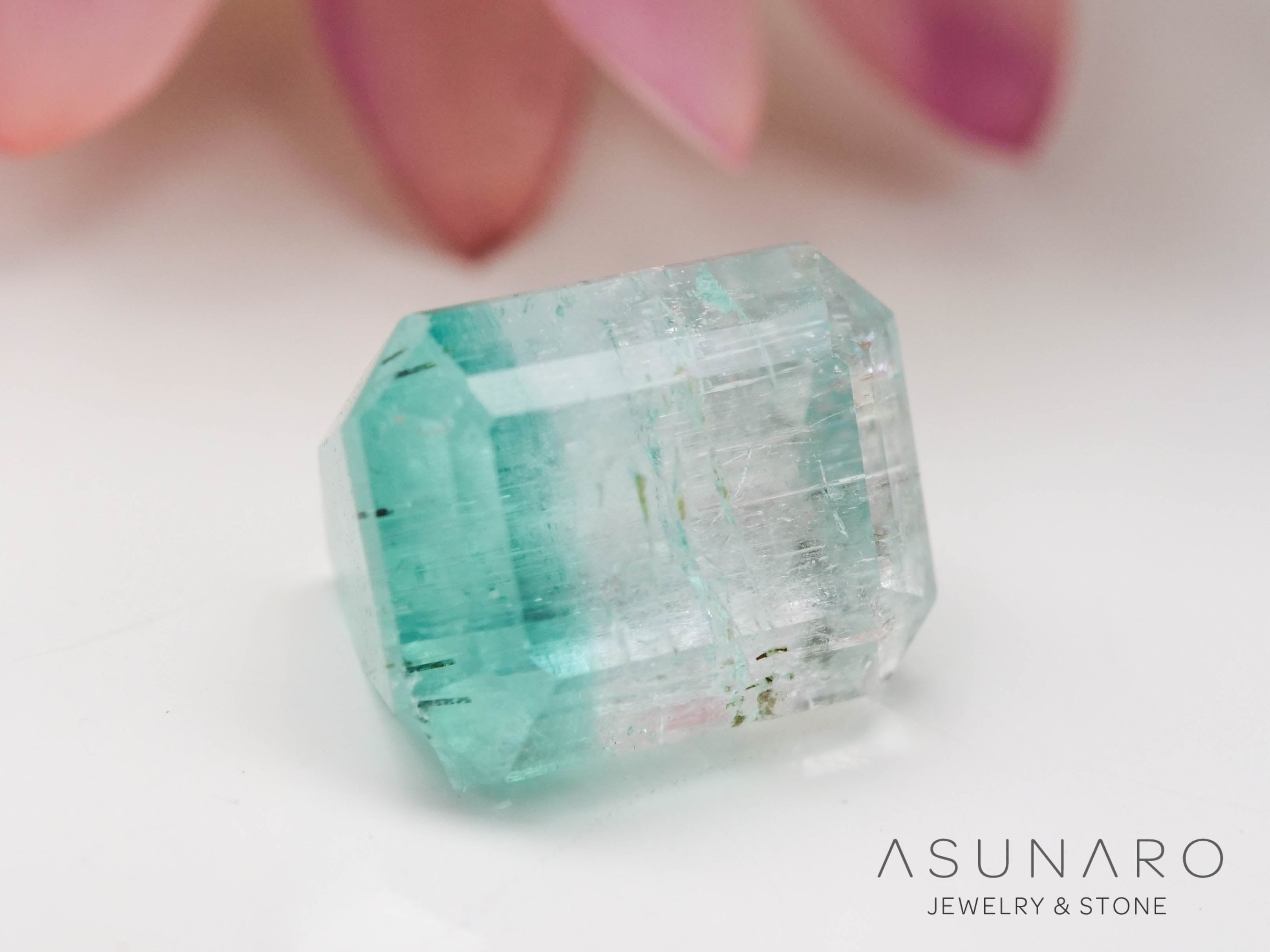 ティファニーカラー バイカラートルマリン エメラルドカット