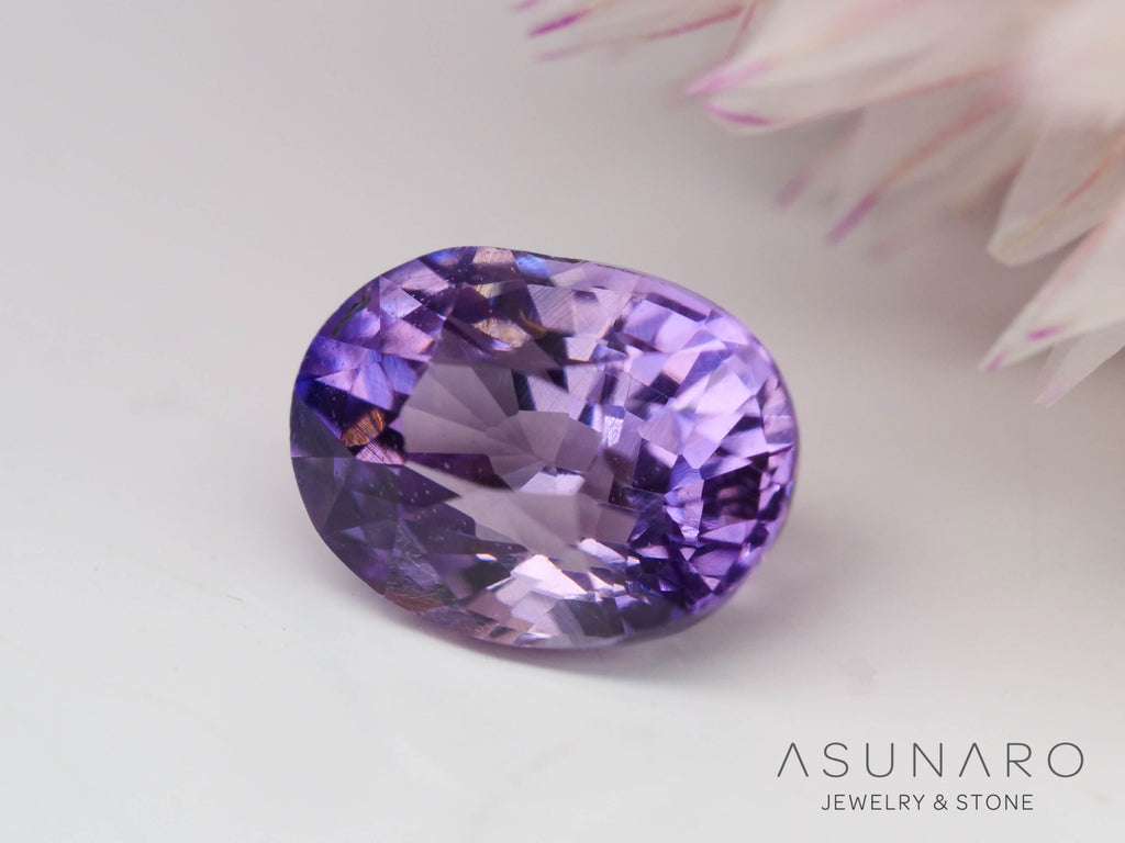パープルサファイア 　オーバルカット　 スリランカ産　0.45ct【241024-2335】