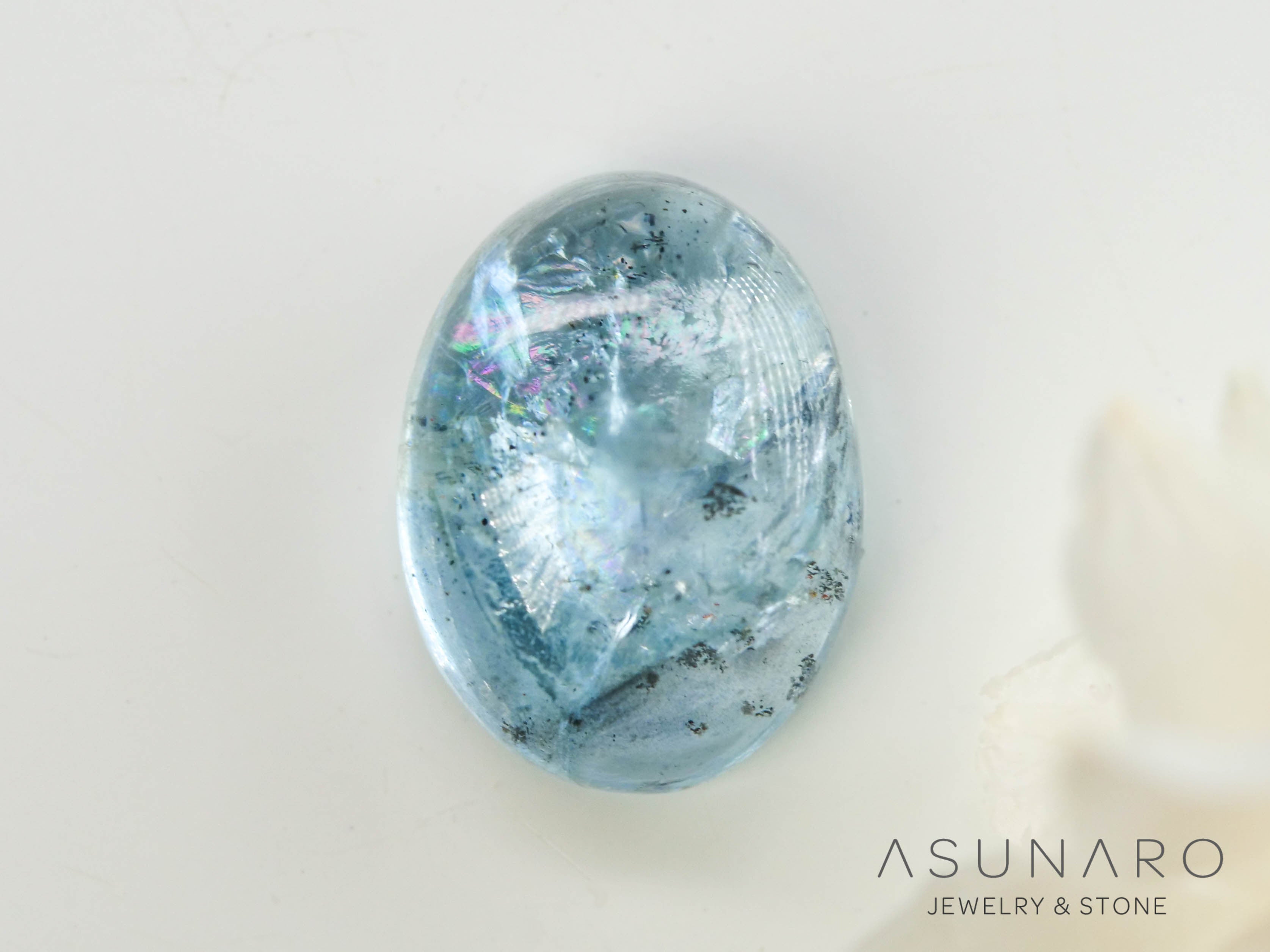 アイスブルートルマリン カボション ブラジル産 0.70ct【240823-2342